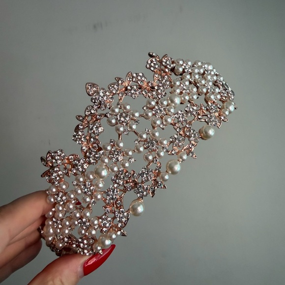 Elegant Pearl and Crystal Hair Accessory rosegold, new - Picture 12 of 12